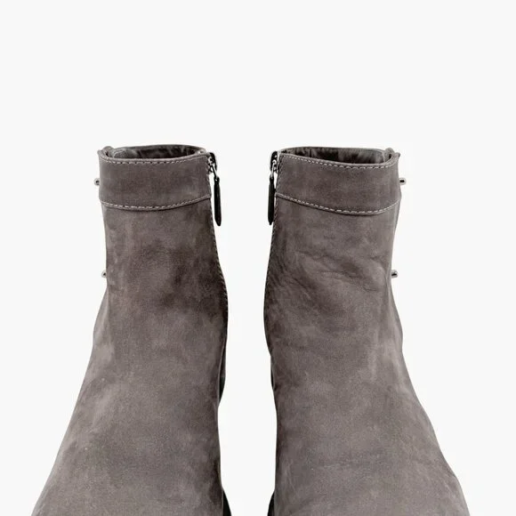 Chanel Turnlock CC Ankle Boots EU 39 US 8-8.5 Gray Suede Low Block Heel Bootie